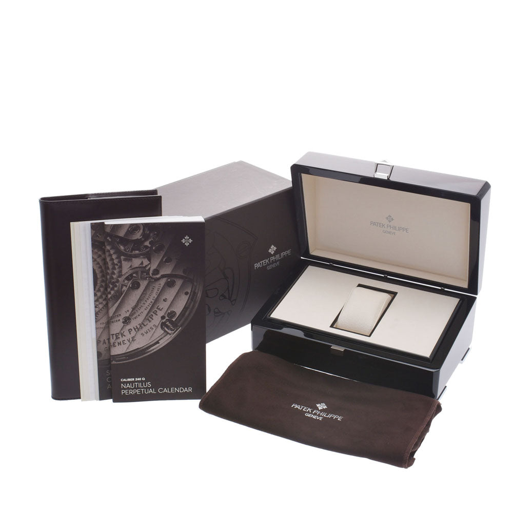 【2021年7月未使用】関税負担なし スイス製 高級 · パーペチュアルカレンダー 5740/1G-001 WG 時計 自動巻き ブルー文字盤 未使用 銀蔵