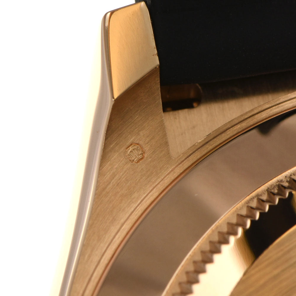 【送料無料】関税負担なし スイス製 高級 コスモグラフ · 2021年12月 116518LN メンズ YG/ラバー 腕時計 自動巻き 黒文字盤 Aランク 正規新品未開封 銀蔵