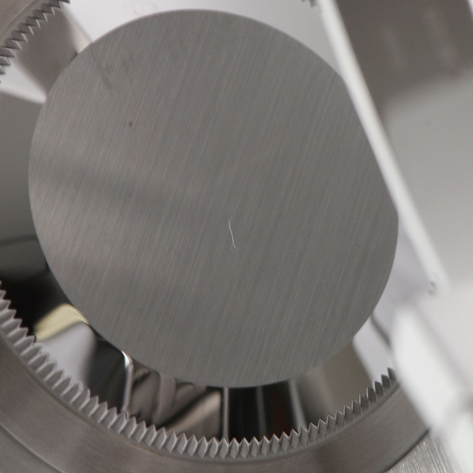 【送料無料】関税負担なし スイス製 高級 オイスターパーペチュアル 41 124300 メンズ SS 腕時計 自動巻き コーラルレッド文字盤 未使用 銀蔵